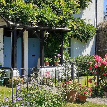 Castell Madoc Cottages Lower Chapel Esterno foto