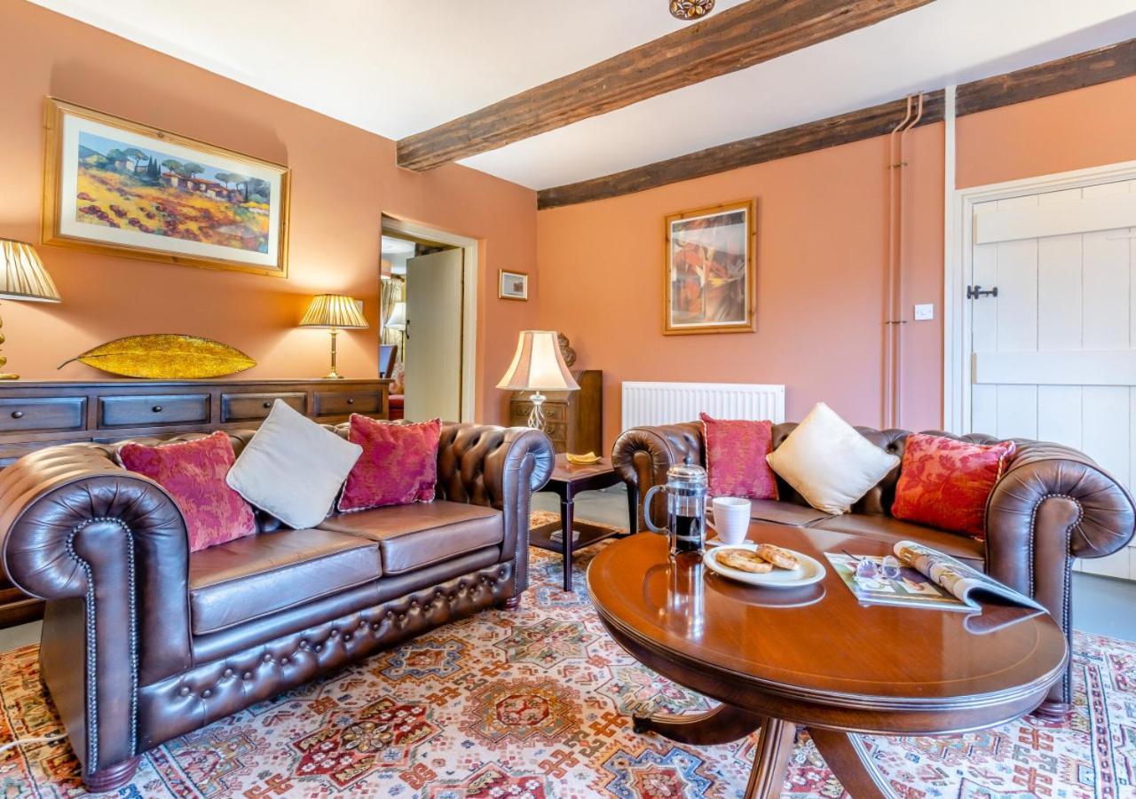 Castell Madoc Cottages Lower Chapel Esterno foto